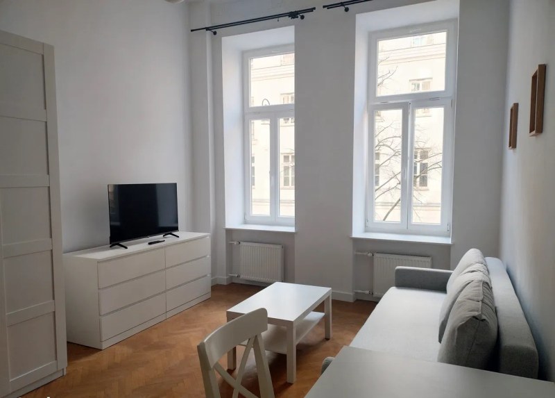 Bezpośrednio_kawalerka centrum
