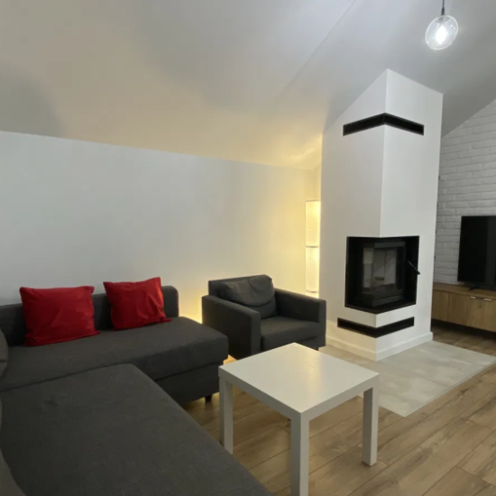 Przestronne 98 m² na Bielanach — 4 pokoje, taras, cisza i zieleń