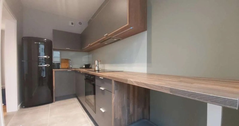 Studio w nowym apartamentowcu.