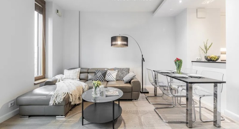 Na wynajem Apartament 50 m2 z garażem, Muranów