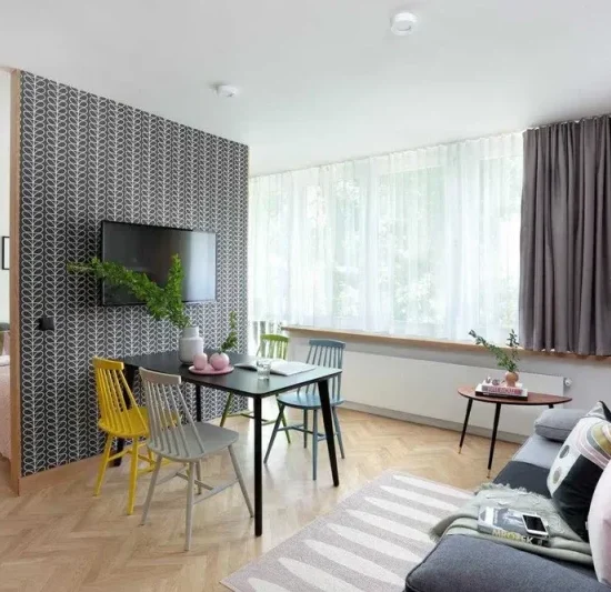 Corazziego – piękna kawalerka z wydzieloną sypialnią, Centrum
